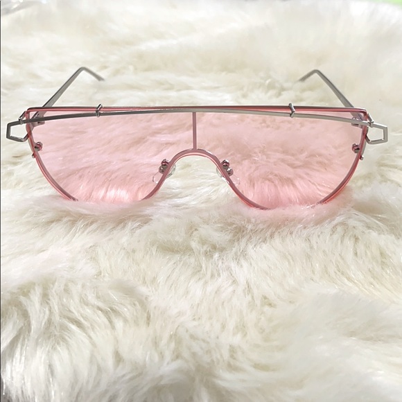 Accessories - Pink Sunglasses